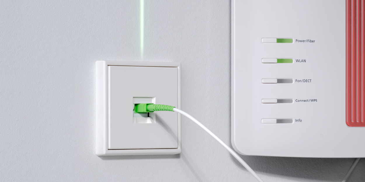 Die neuen Glasfaser-Anschlussdosen bei Elektroanlagenbau Alisch GmbH in Zörbig