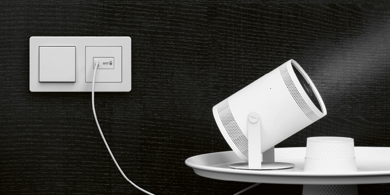 Ladegerät USB PD 60 bei Elektroanlagenbau Alisch GmbH in Zörbig